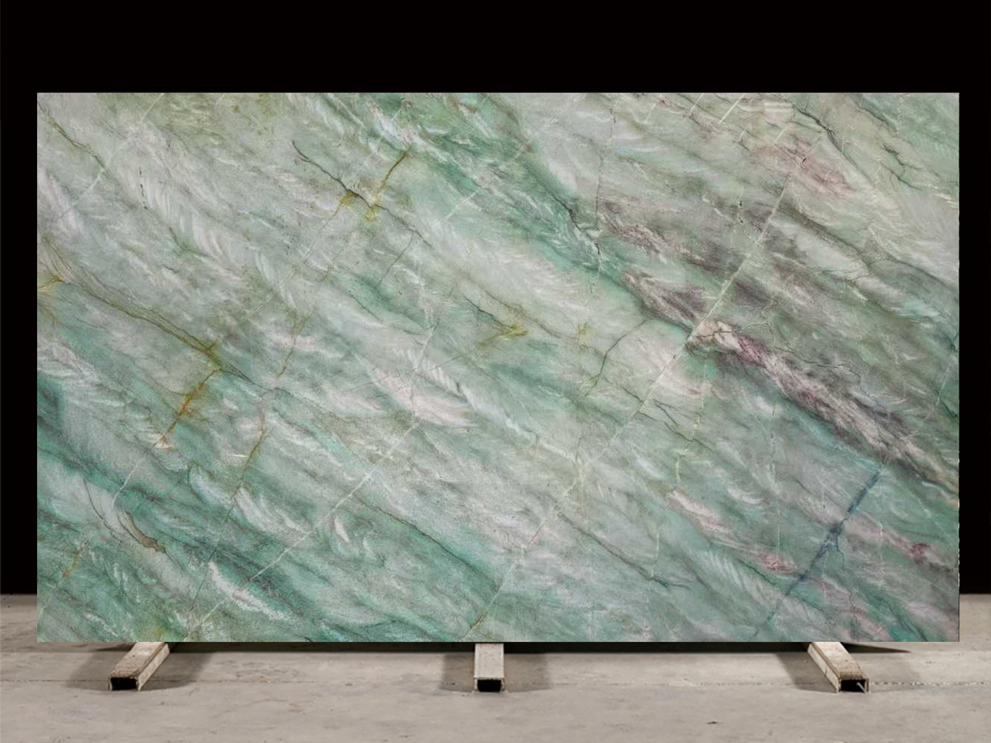 加雅绿-皇家绿-Gaya Green Quartzite-Royal Green-巴西-Nahzo Stone-1