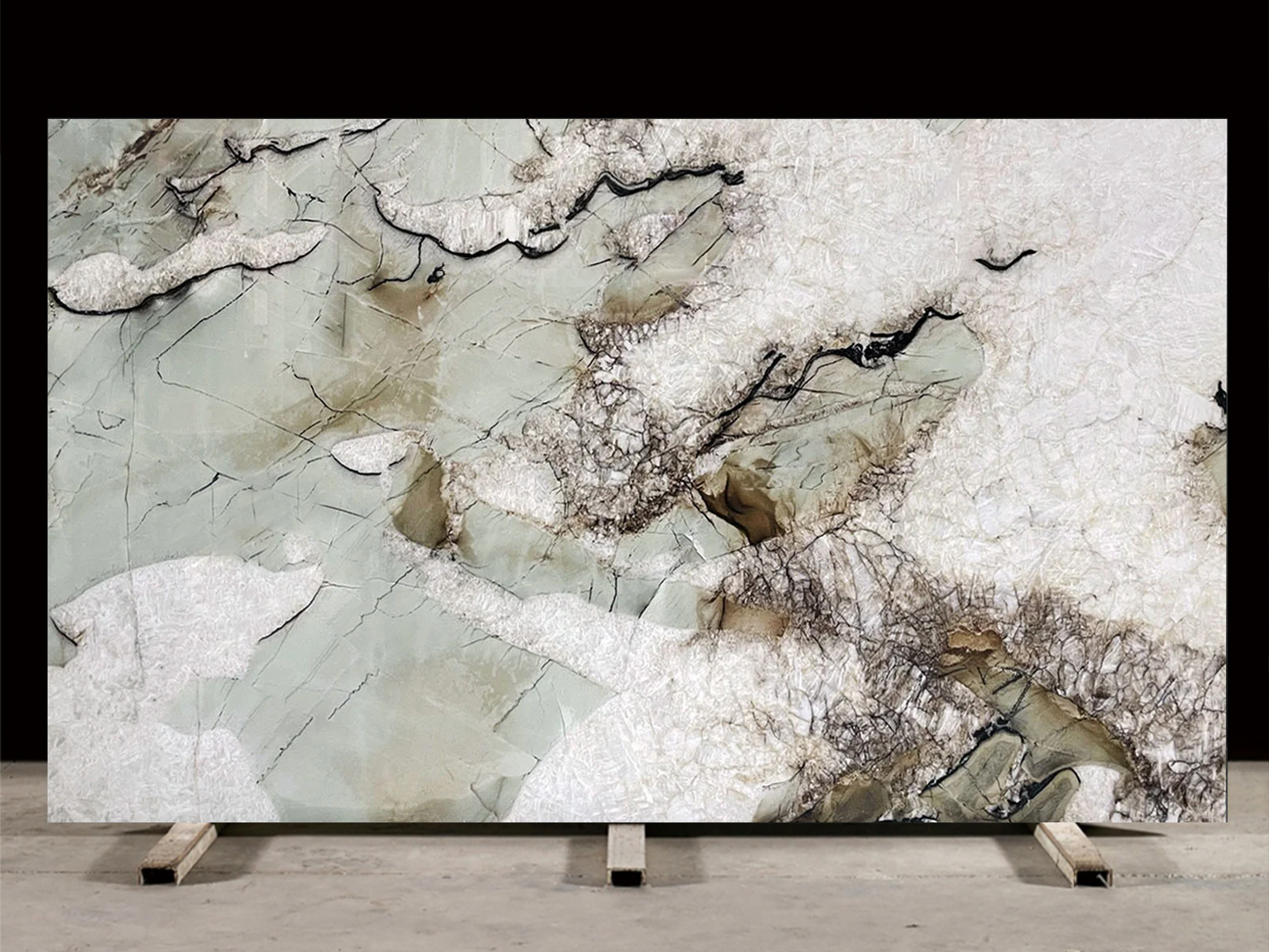 梨花飘雪&蒂芙尼-Cristallo Tiffany Green Quartzite-巴西-Nahzo Stone-1