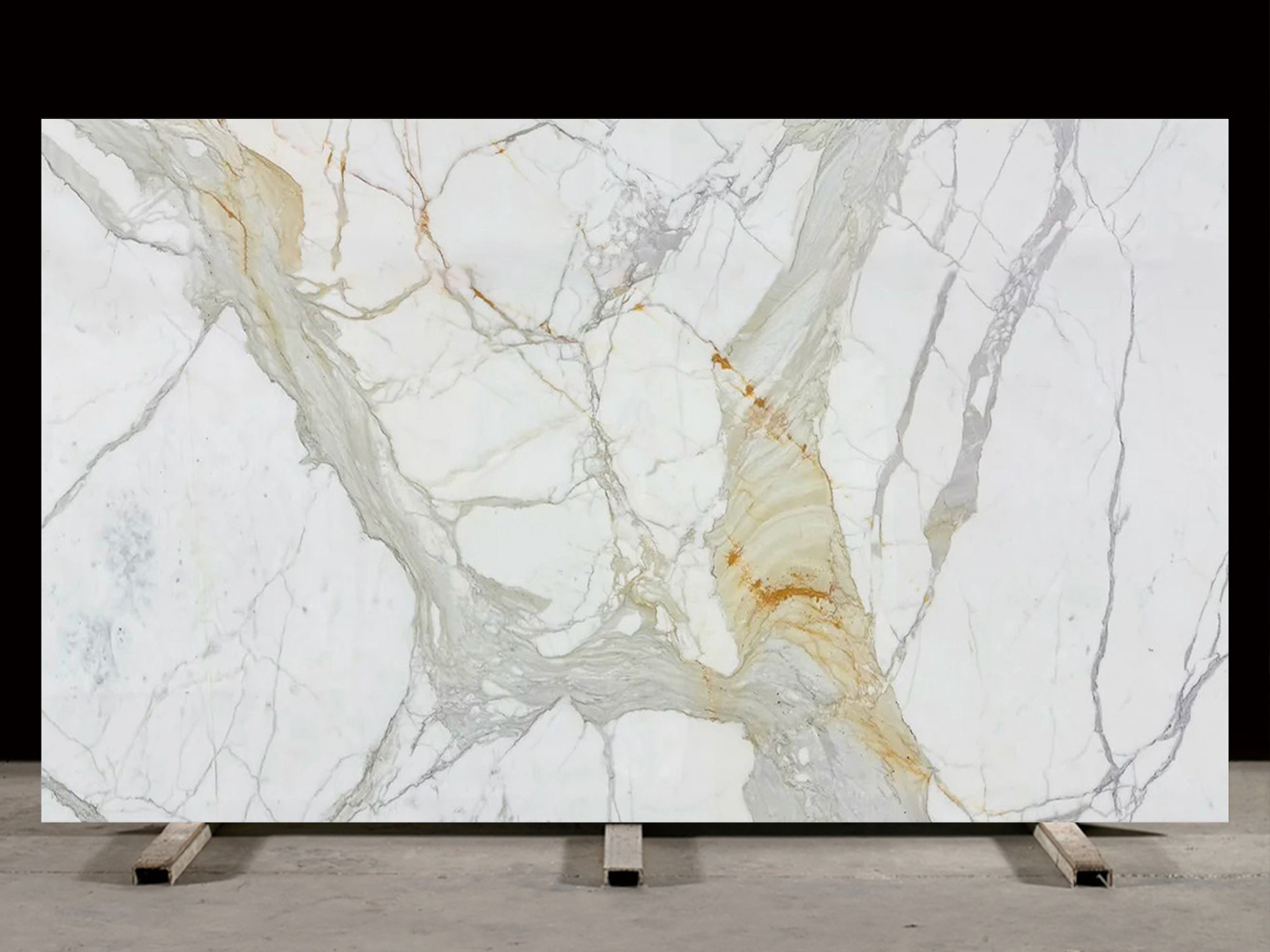 鱼肚金-Calacatta Gold Marble-意大利-Nahzo Stone-1